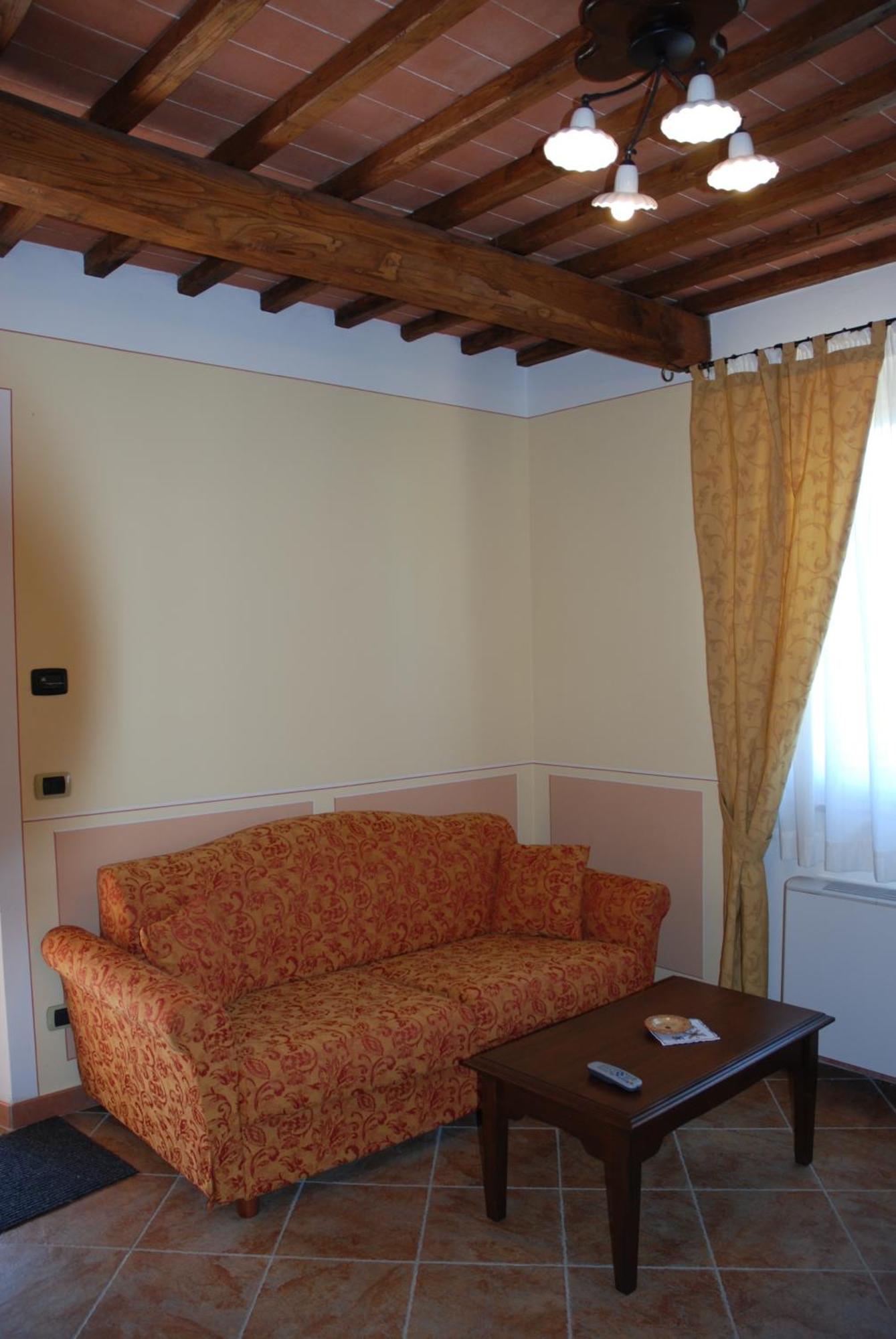 Albergo La Foresteria Bettolle Exterior foto